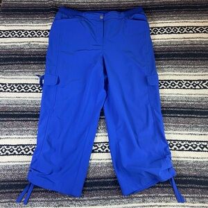 Chico's Sz 1 Zenergy Royal Blue Cropped Capri Cargo Pants Activewear Workout